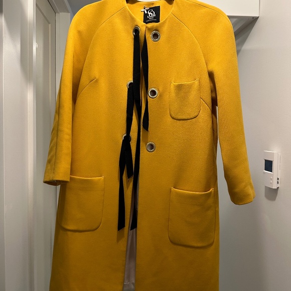 Sinequanone saffron coat with black ties 3/4 length arms - Picture 1 of 9